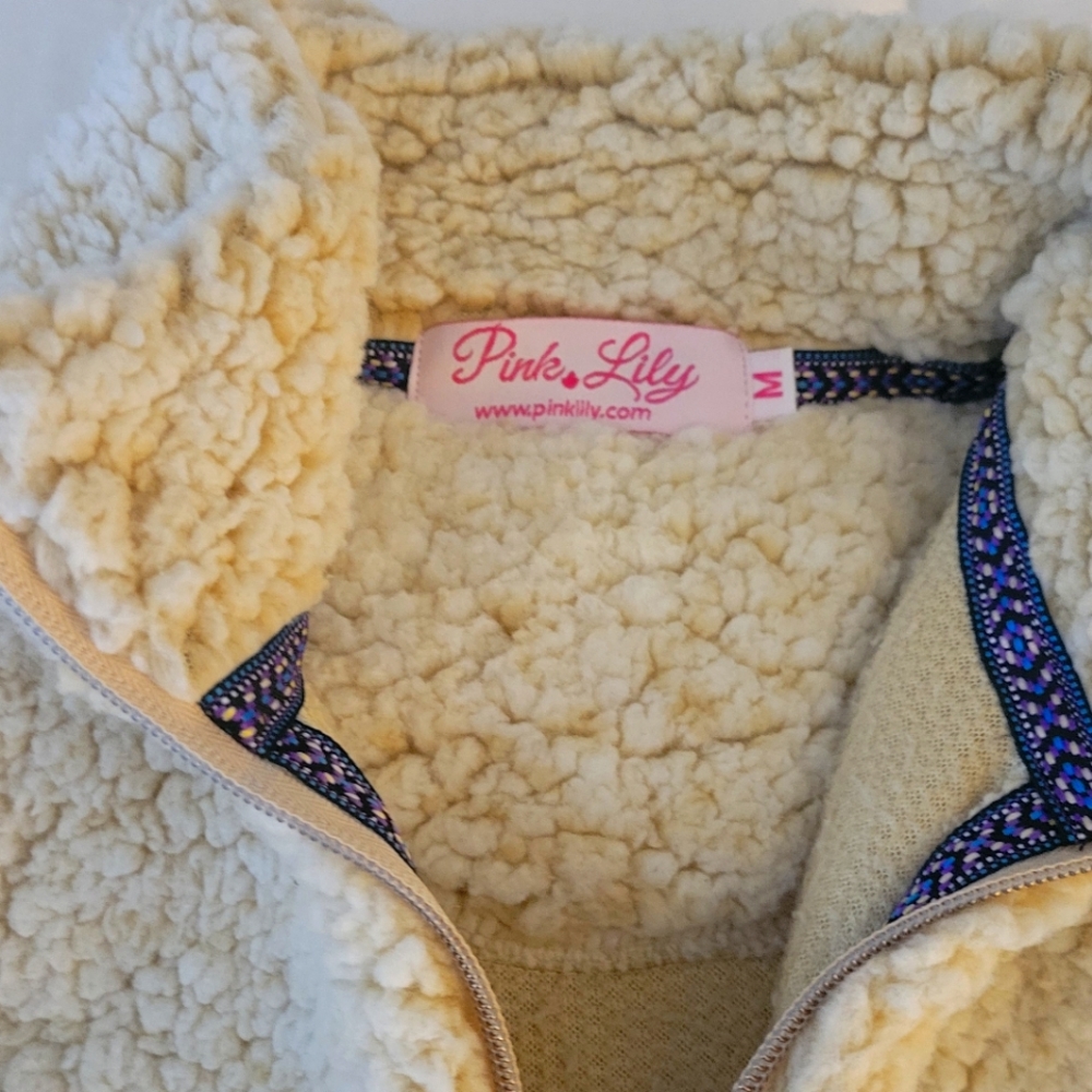 Pink Lily sherpa